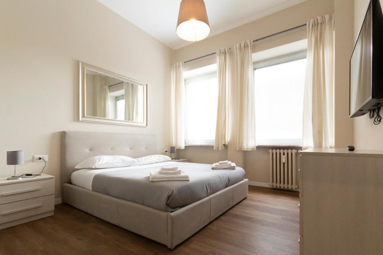Via Torino Apartment 2 Милан Экстерьер фото