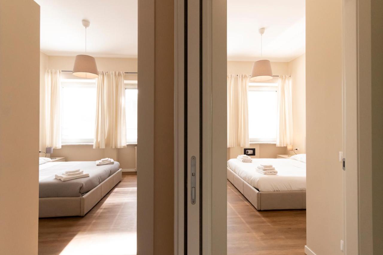 Via Torino Apartment 2 Милан Экстерьер фото