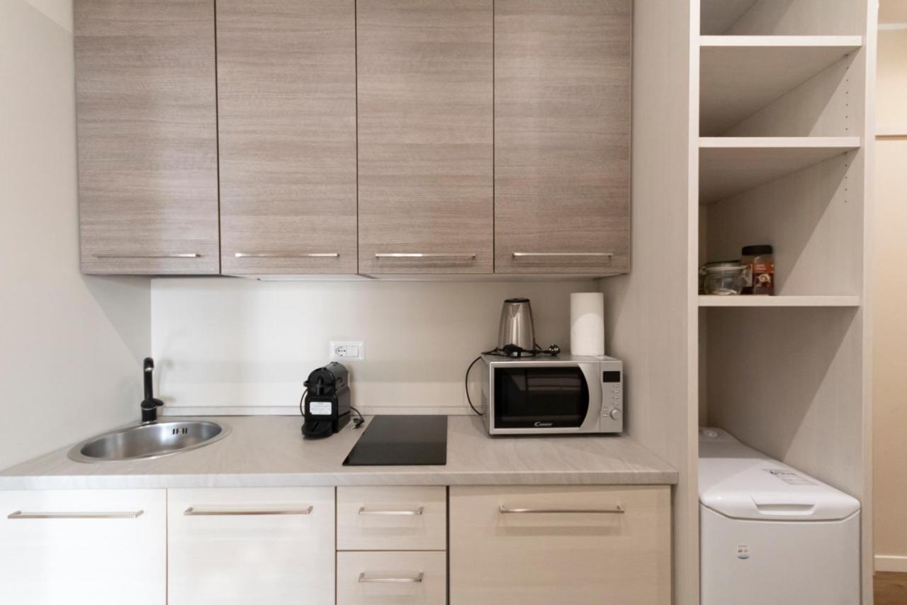 Via Torino Apartment 2 Милан Экстерьер фото